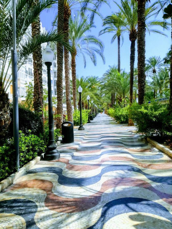 Habitacion Centrica - Only Women Alicante Exterior photo
